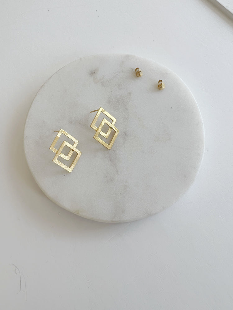 Ana Open Diamond Overlap Gold Studs