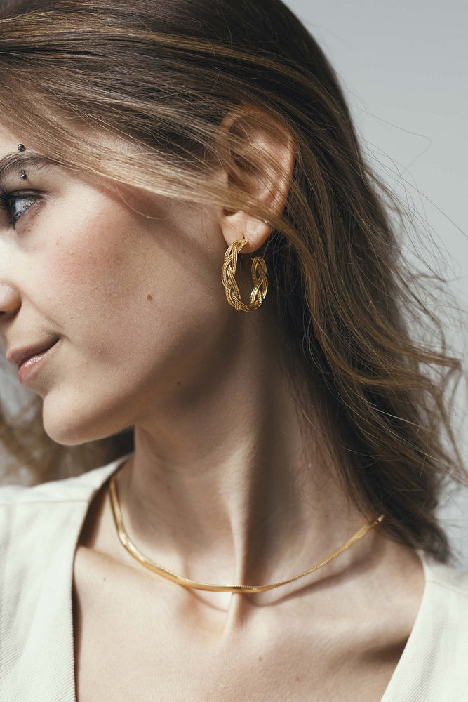 Braided Statement Hoop - Gold vermeil