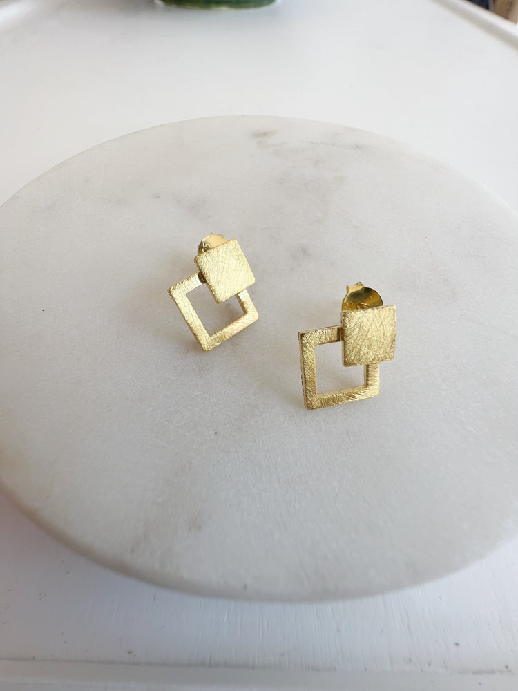 Una Diamond Overlap Gold Studs