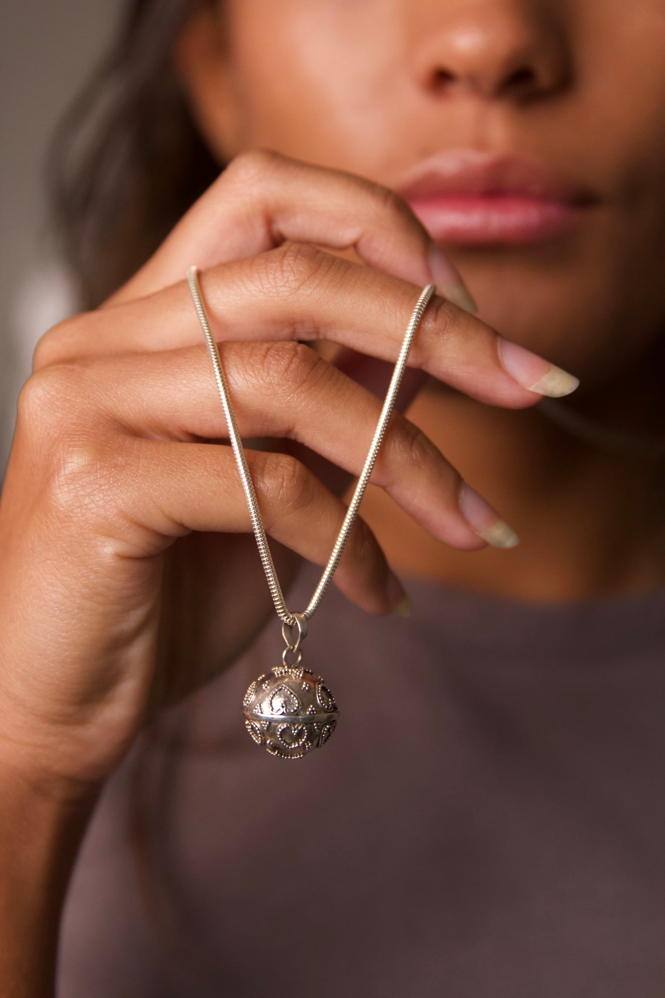 Wholesale Necklace Silver Disco Ball Bead Set for Women